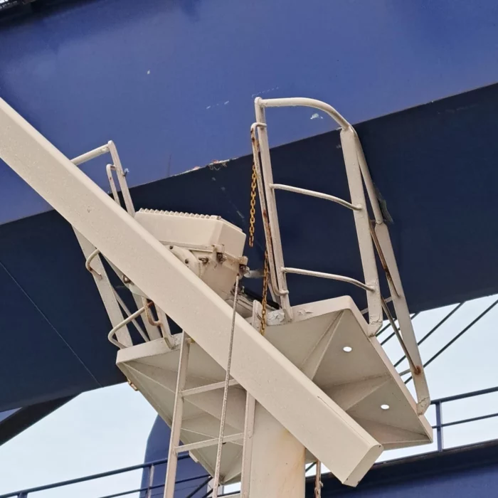 Herstelling navigatiemasten 3